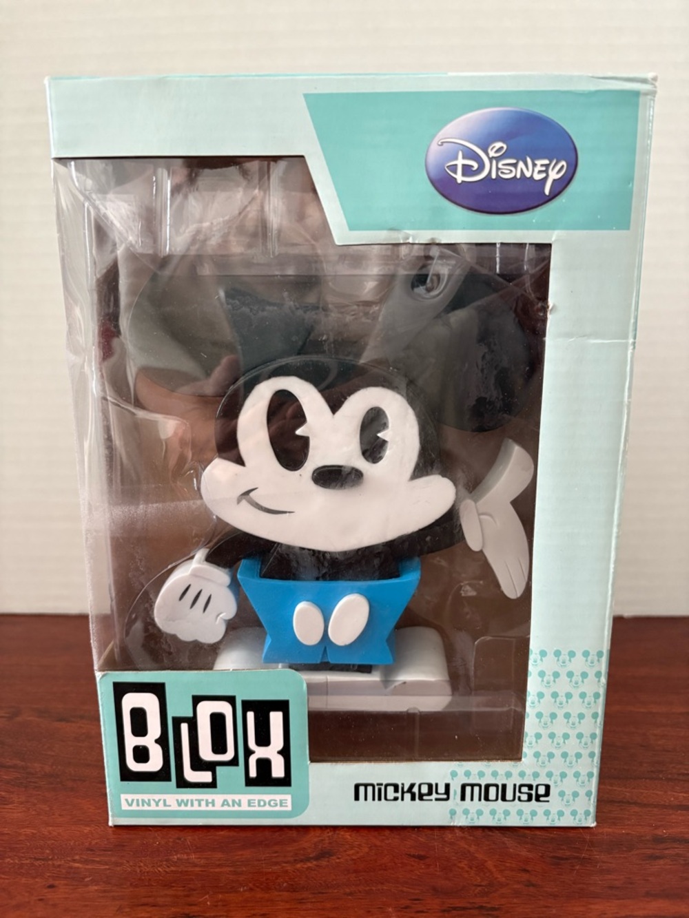 Funko Blox Disney Mickey Mouse #18 Limited Edition Vinyl Figure New Damaged Box